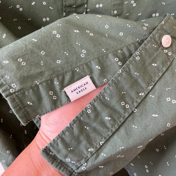 American Eagle Men Sz L Button Up Shirt Green Geometric Long Sleeve Standard Fit - Picture 5 of 8